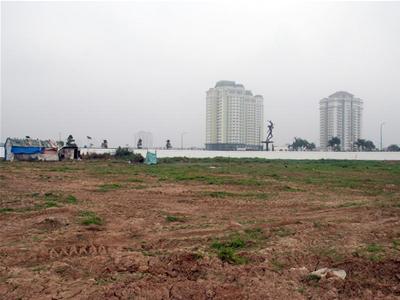 Bán đất mặt tiền đường Trần Can
