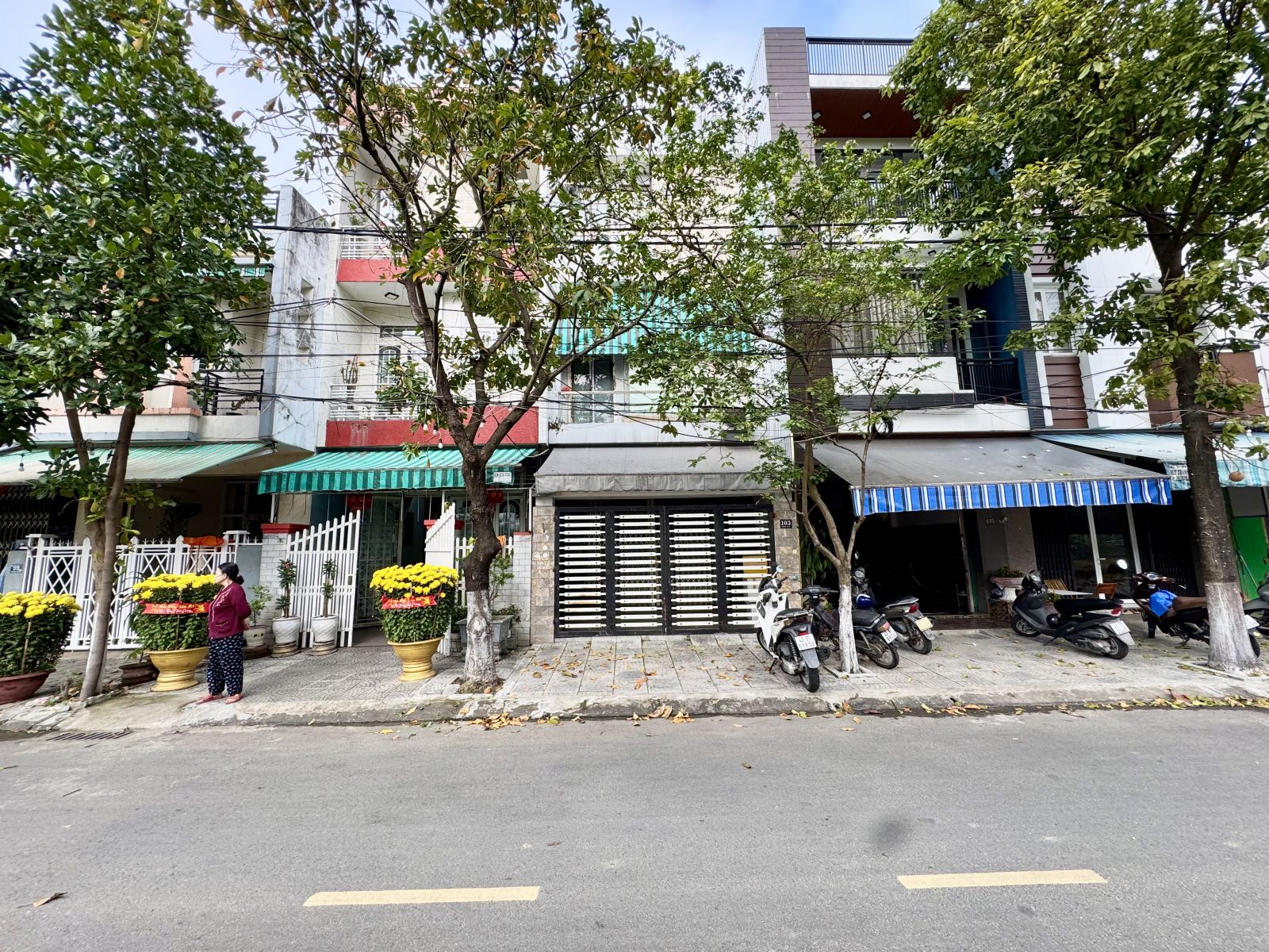 Bán Nhà Đường Đinh Núp Đà Nẵng ngay Sân Thể Thao